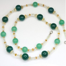 colier cu pietre naturale. jadeit, calcedonie, citrin si cuart alb. Italia